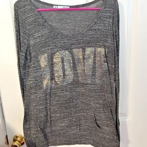 Maurices long sleeve tshirt